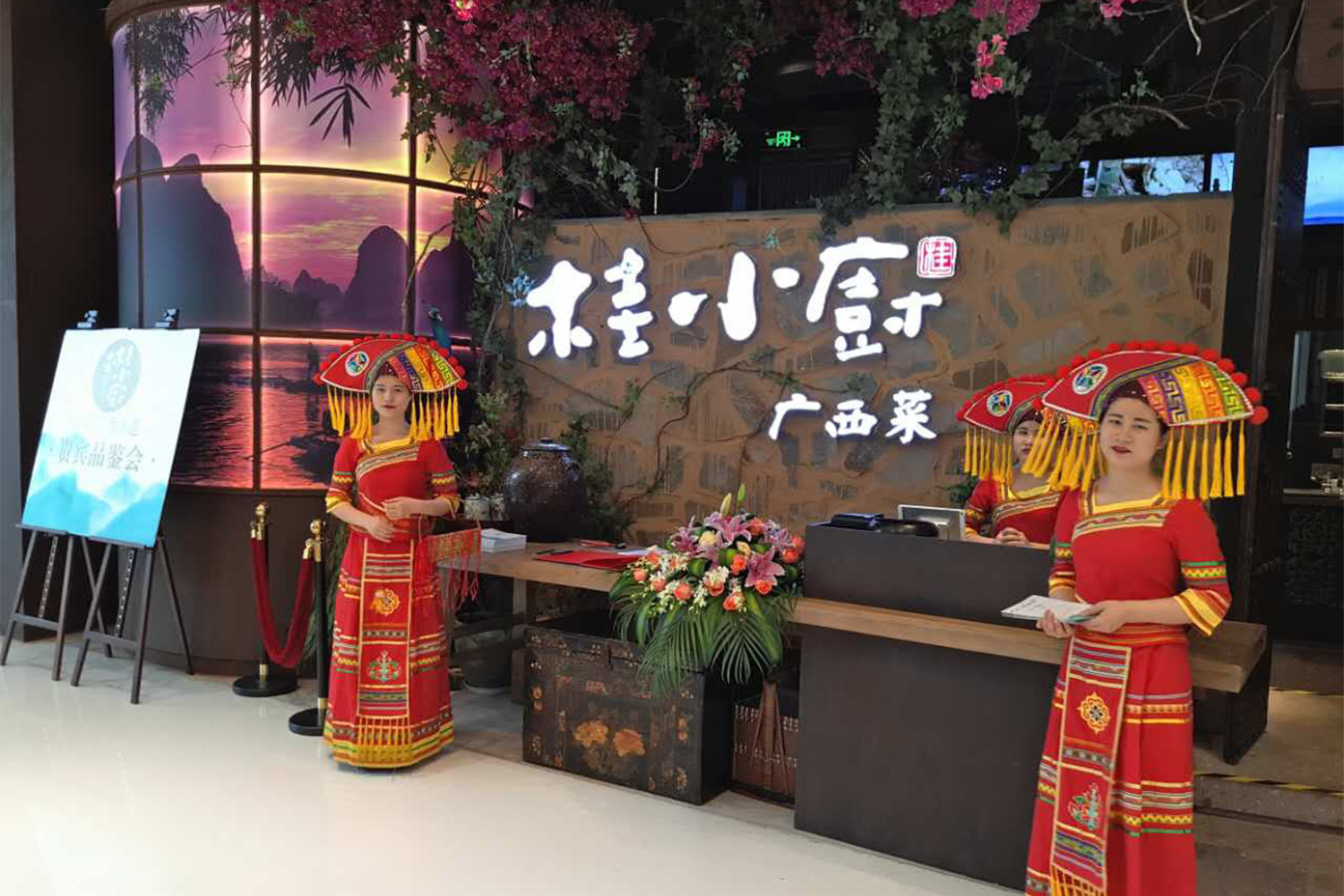 開創(chuàng)了“桂菜”新式菜式的概念，桂小廚讓廣西菜真正走出廣西