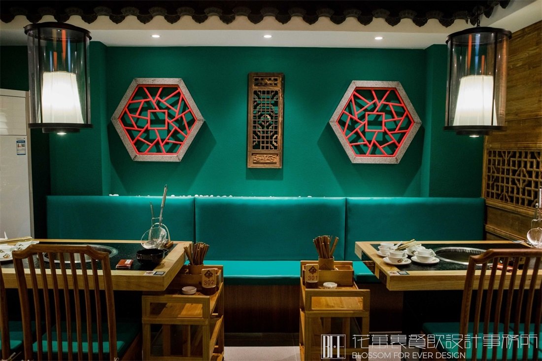 開(kāi)火鍋店容易嗎？