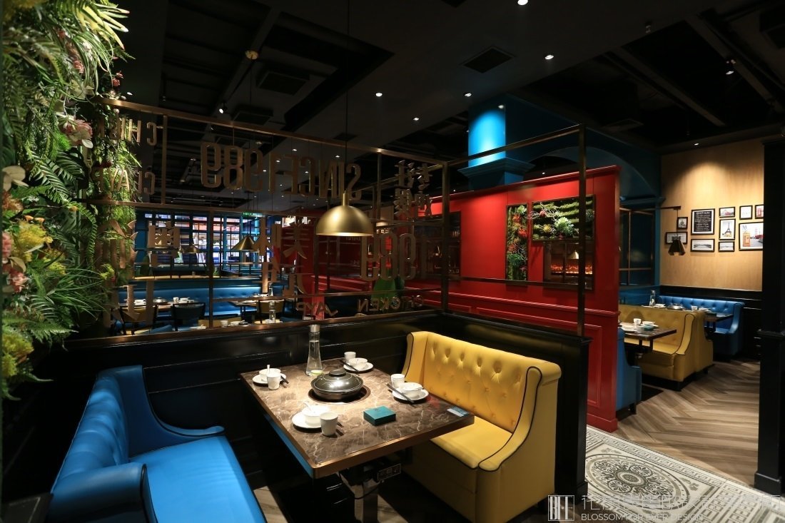 【89雞煲】中餐餐飲空間設(shè)計(jì)案例圖片 2