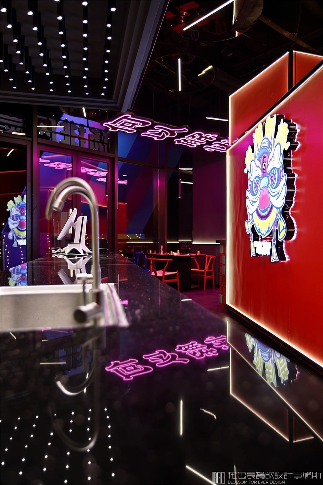 【楊排風(fēng)】燒烤店餐飲空間設(shè)計(jì)案例圖片 10