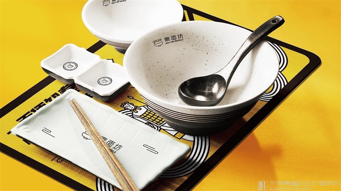 【秦面坊】面館餐飲品牌VI設(shè)計(jì)案例圖片 06